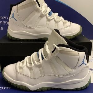Air Jordan 11 Legend Blue Kids 3y